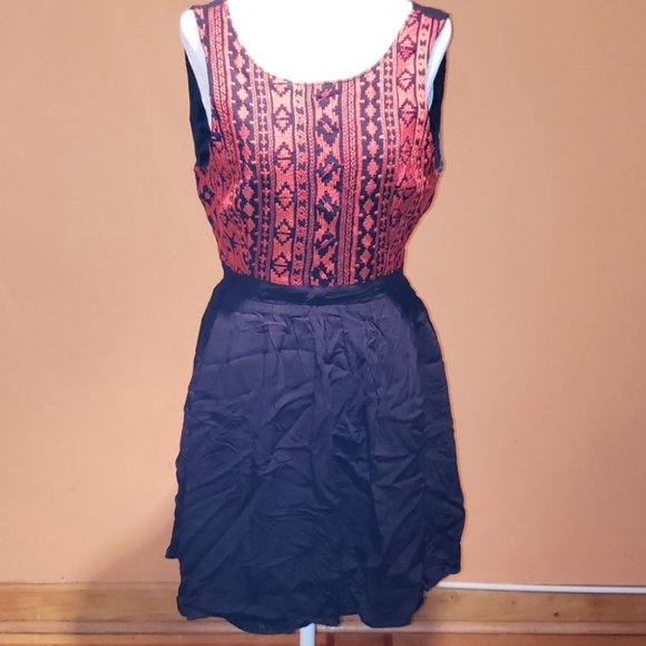 FOREVER 21 Baka beauty fit and flare DRESS With Cutout Back SIZE M - Picture 3 of 5